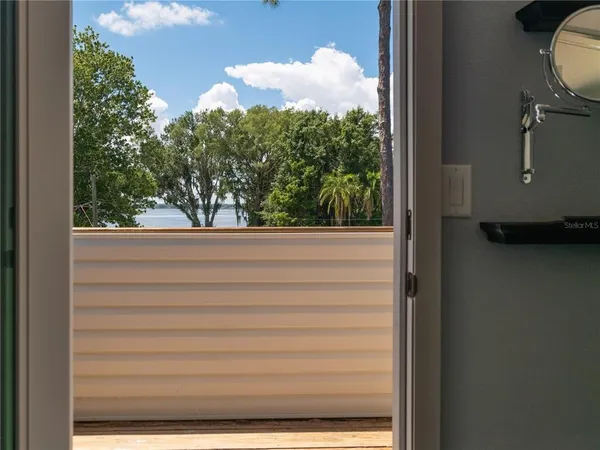 a view of a window in a room