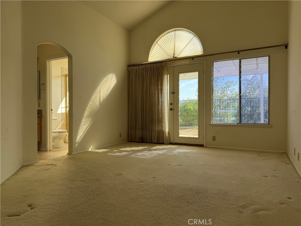 430 Fresh Meadows Road Simi Valley, CA 93065 - Photo 5 of 6