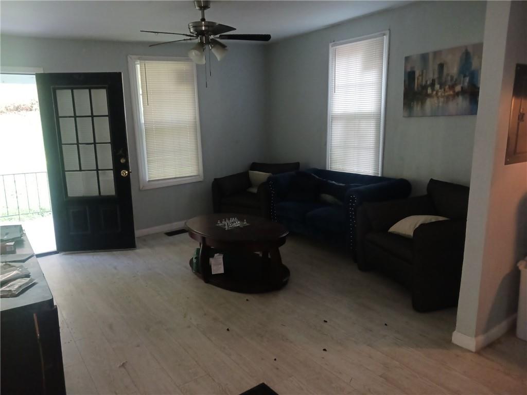 3363 Lake Valley Road Northwest Atlanta, GA 30331 - Photo 4 of 4