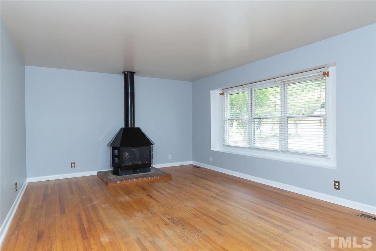 3332 Ashby Place Raleigh, NC 27604 - Photo 5 of 27