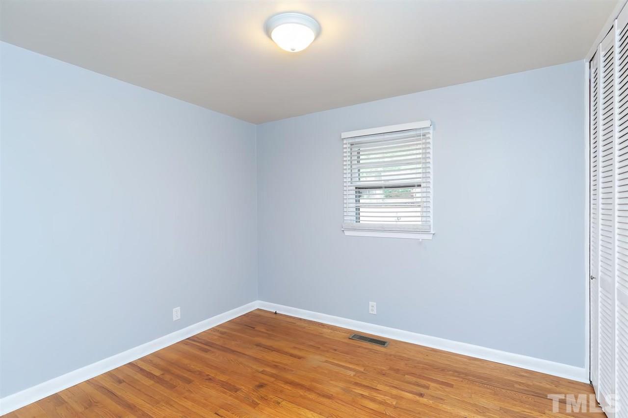 3332 Ashby Place Raleigh, NC 27604 - Photo 8 of 27