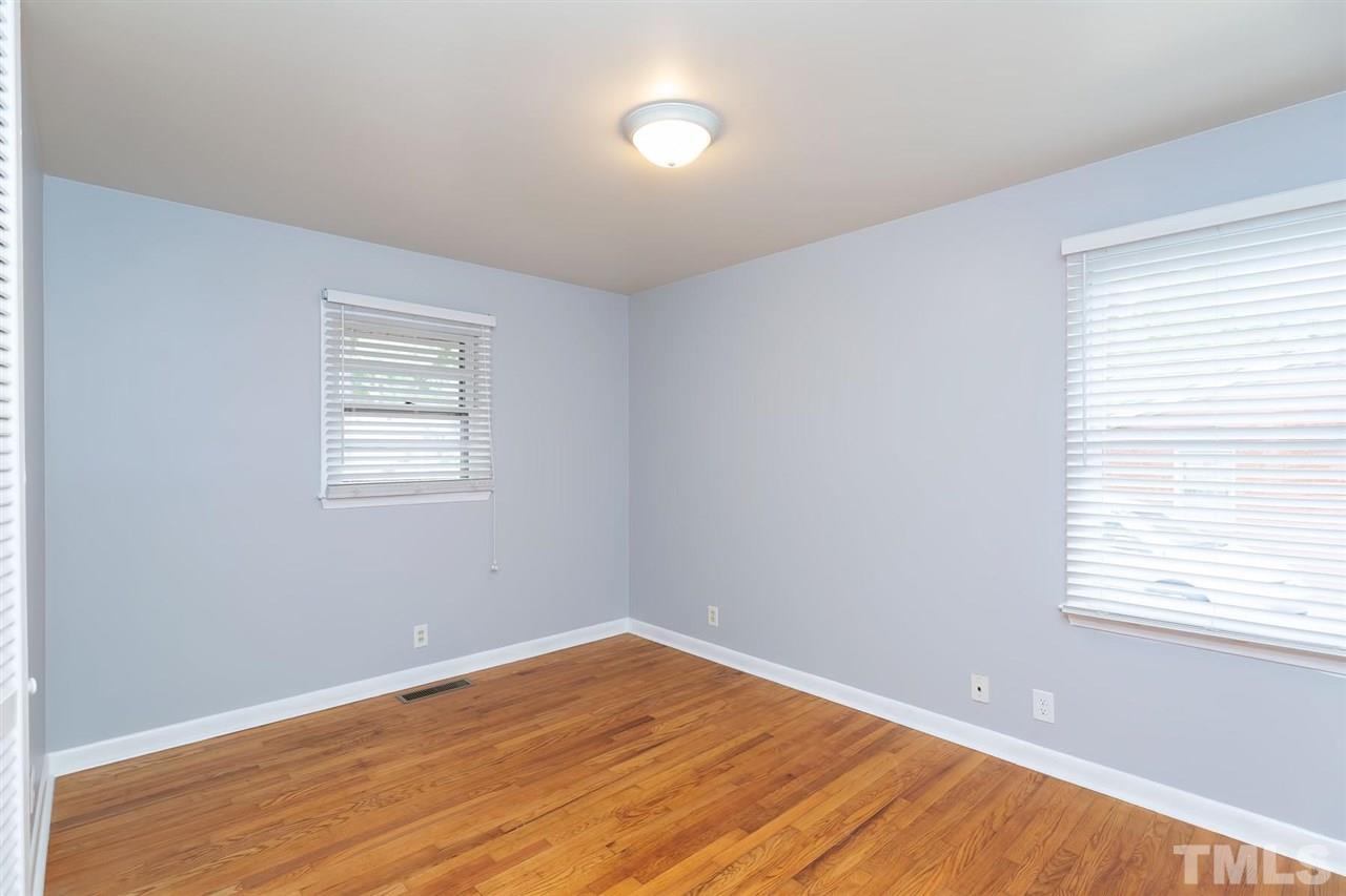 3332 Ashby Place Raleigh, NC 27604 - Photo 9 of 27