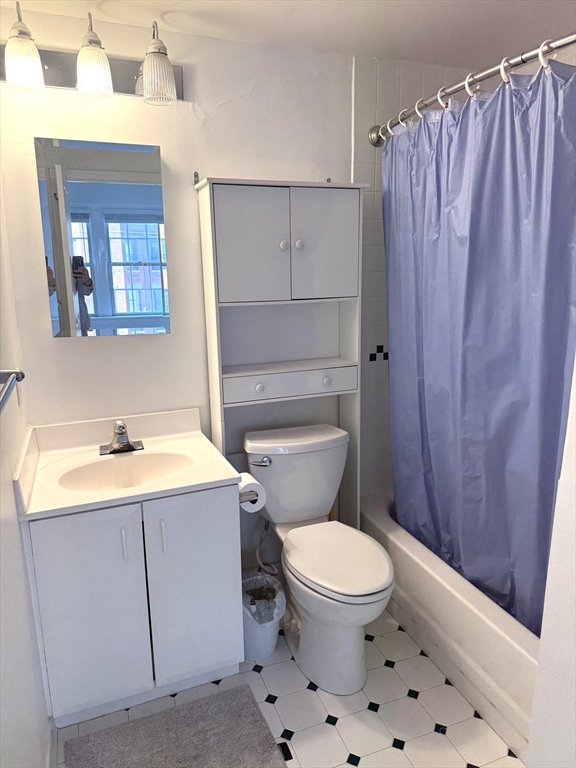 534 Beacon Street, Unit 504 Boston, MA 02215 - Photo 6 of 8 Gallery Image 6