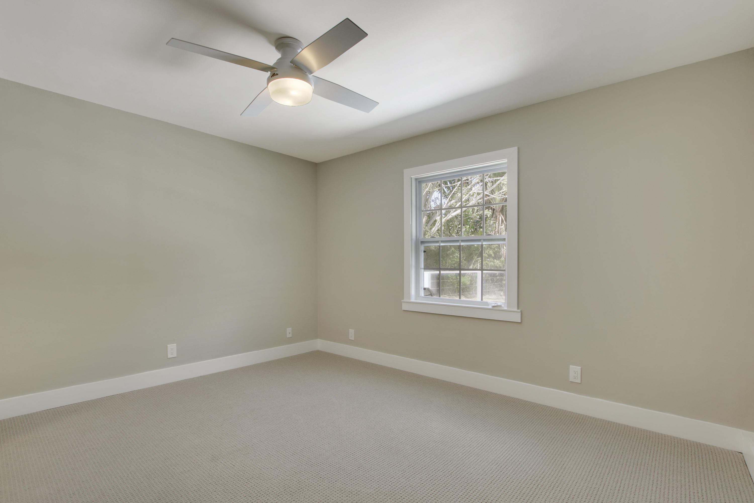 7947 Southeast Peach Way Jupiter, FL 33458 - Photo 20 of 30 Bedroom 3
