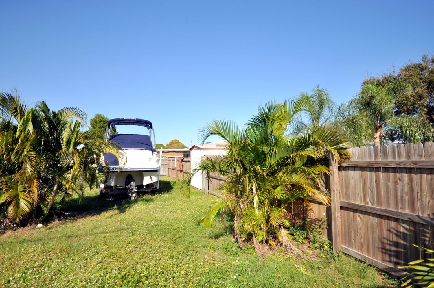 345 Winged Foot Road Palm Springs, FL 33461 - Photo 11 of 12 Bring your boats!