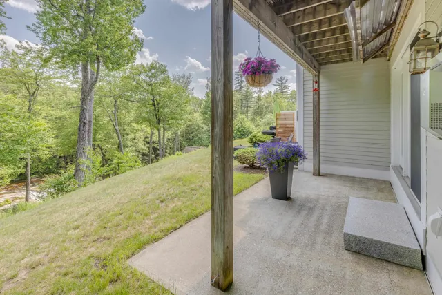 $289,900 | 23 Falls Road, Unit 1, Thornton, NH 03285