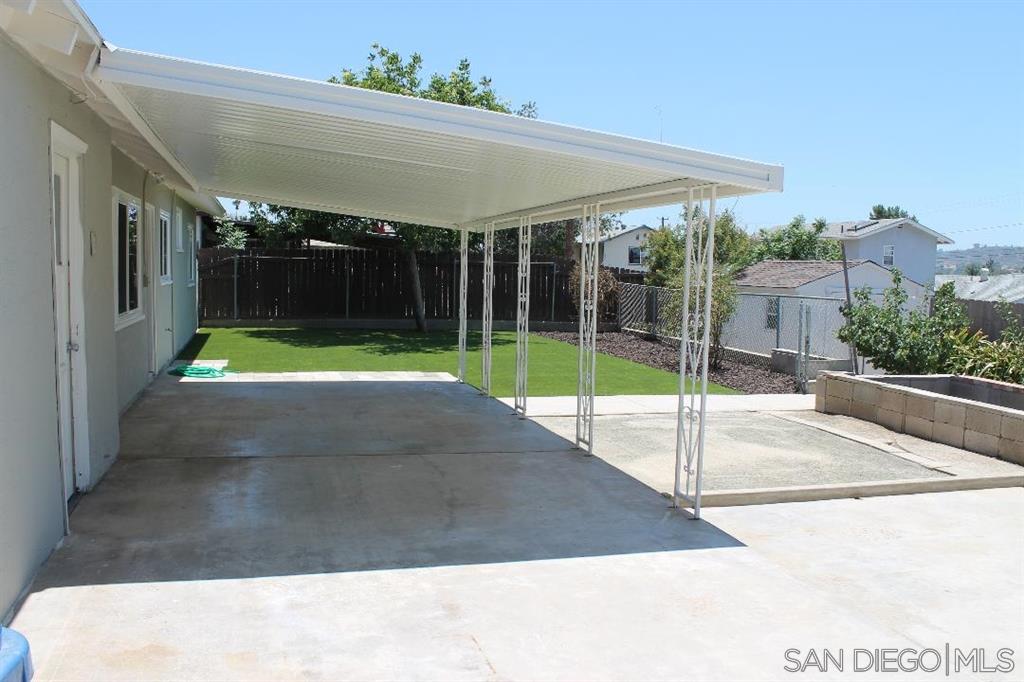 9233 Dunbarton Road Santee, CA 92071 - Photo 11 of 15