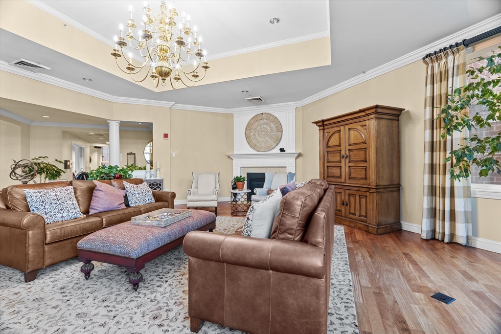 36 Village Road, Unit 308 Middleton, MA 01949 - Photo 4 of 30 Gallery Image 4