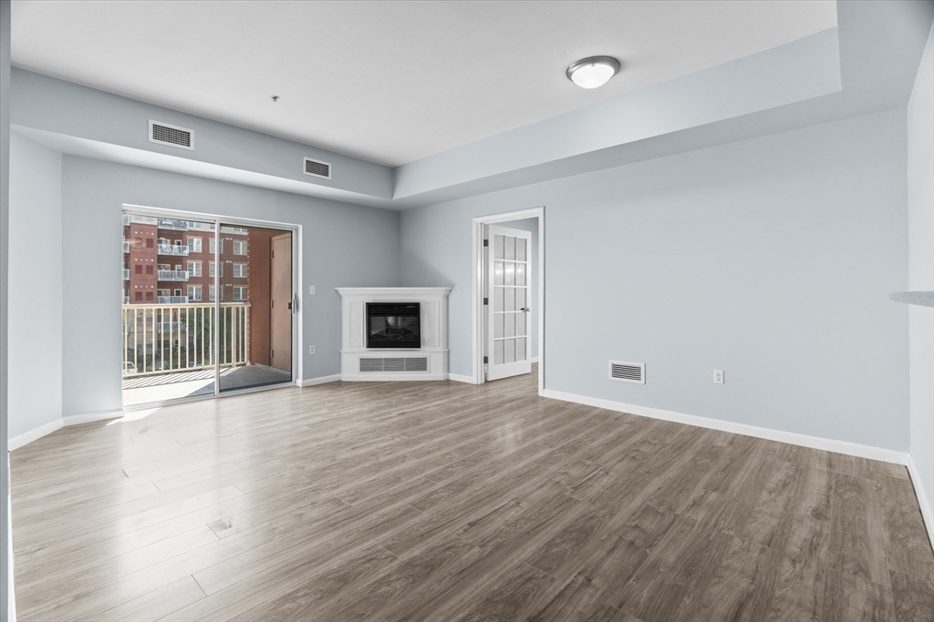 36 Village Road, Unit 308 Middleton, MA 01949 - Photo 6 of 30 Gallery Image 6