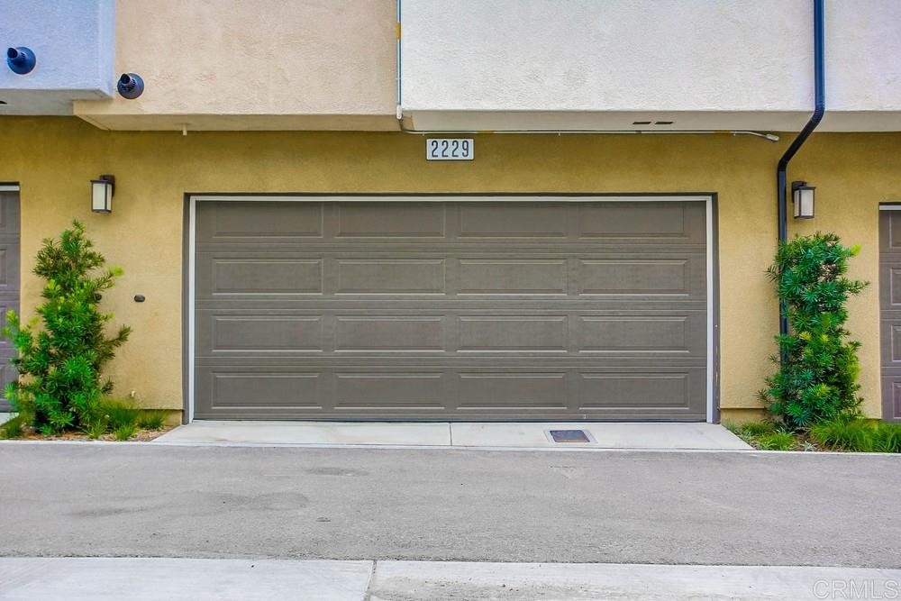 2229 Solara Lane Vista, CA 92081 - Photo 20 of 25 a view of door and small space