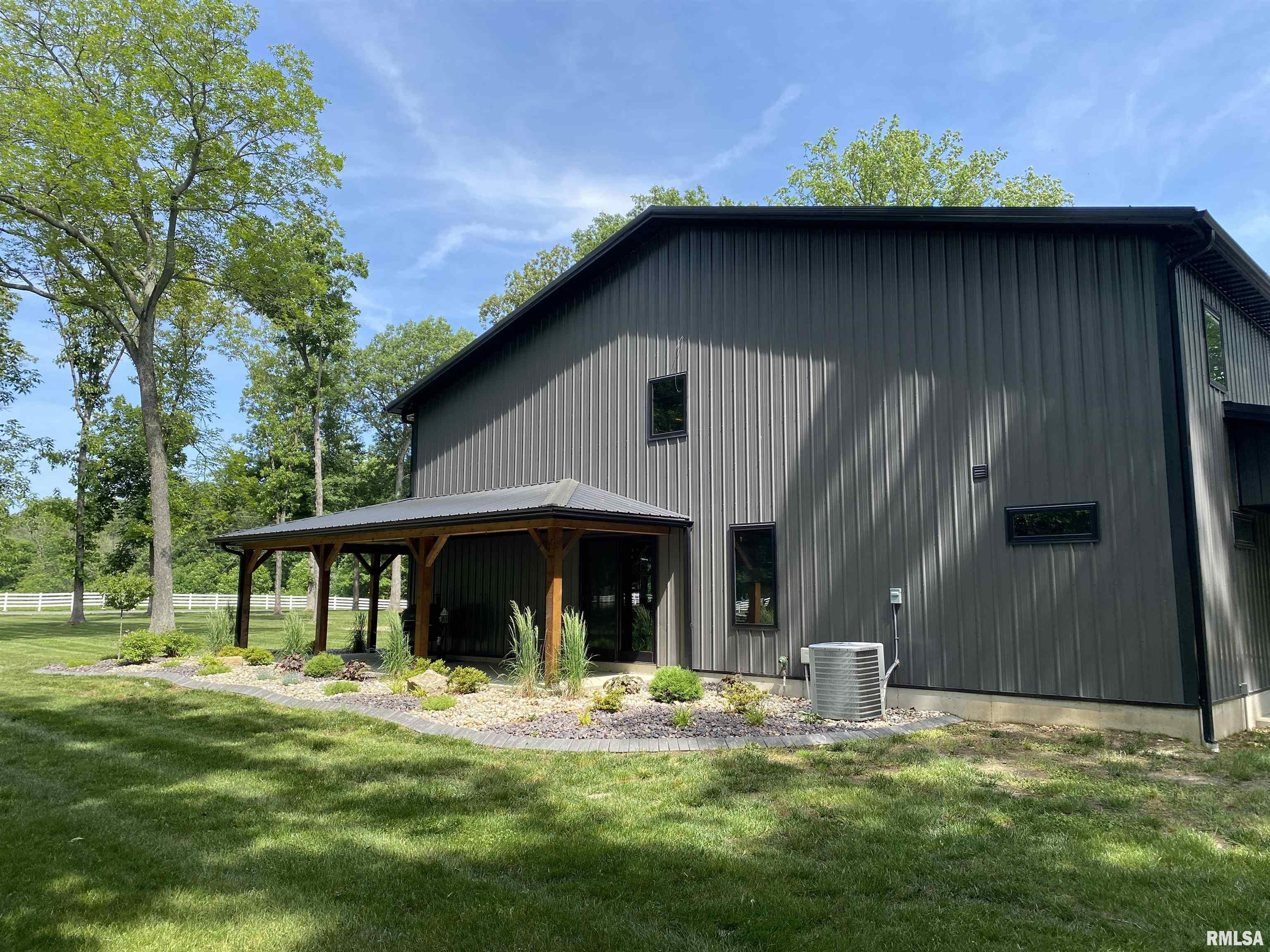 3598 South Hotze Road Salem, IL 62881 - Photo 5 of 58