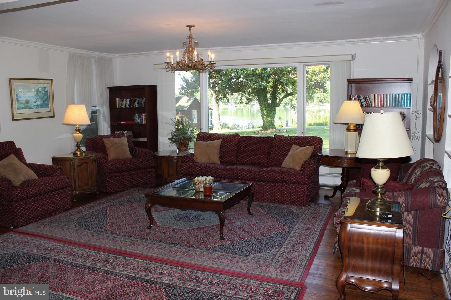 26259 St Michaels Road Easton, MD 21601 - Photo 12 of 30 Living Room