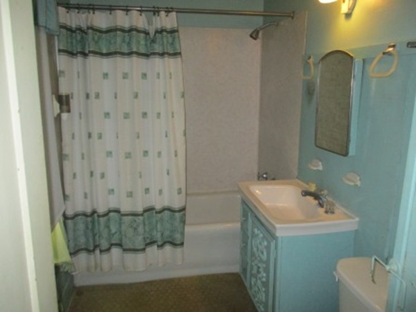 123 Thompson Street Springfield, MA 01109 - Photo 19 of 22