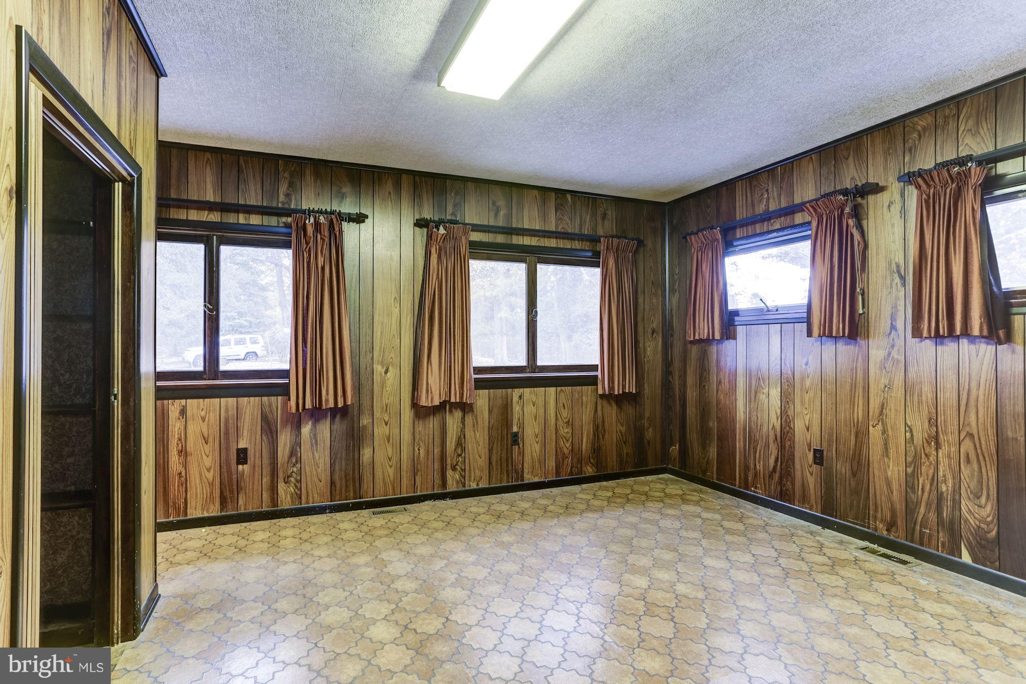 1878 Whitehall Road Annapolis, MD 21409 - Photo 33 of 41 Gallery Image 33