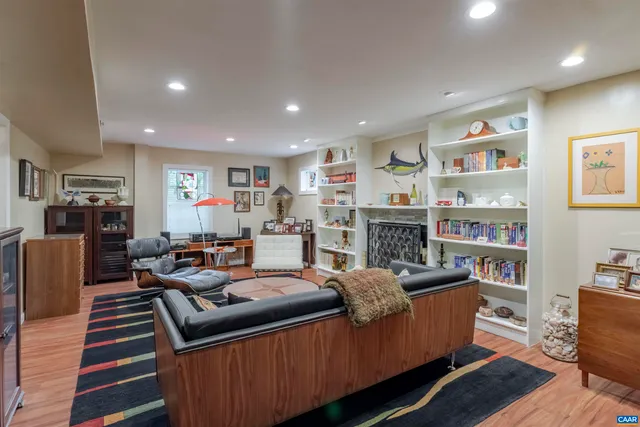 $1,299,000 | 1413 Foxbrook Lane, Charlottesville, VA 22901