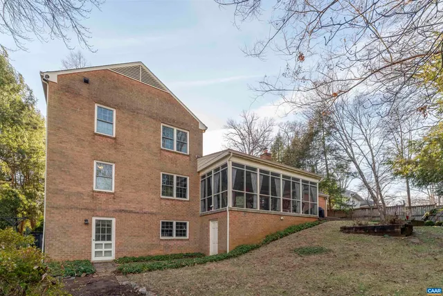 $1,299,000 | 1413 Foxbrook Lane, Charlottesville, VA 22901