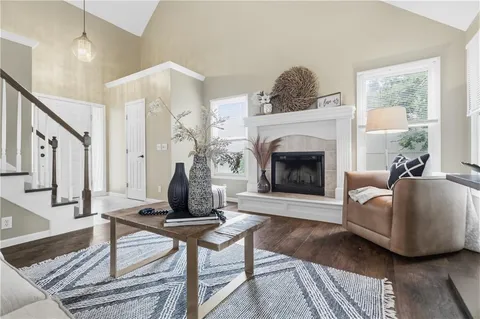 $315,000 | 4823 North Beacon Avenue, Kansas City, MO 64119