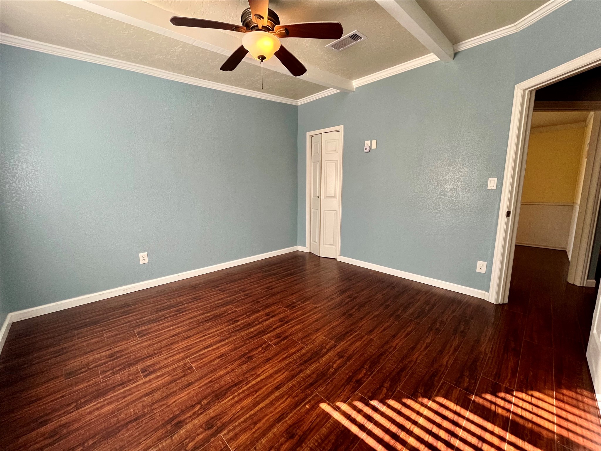 318 Marine Way Freeport, TX 77541 - Photo 7 of 20 wooden floor in an empty room