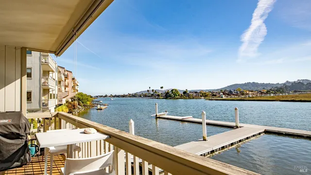 $1,595,000 | 535 South Eliseo Drive, Greenbrae, CA 94904