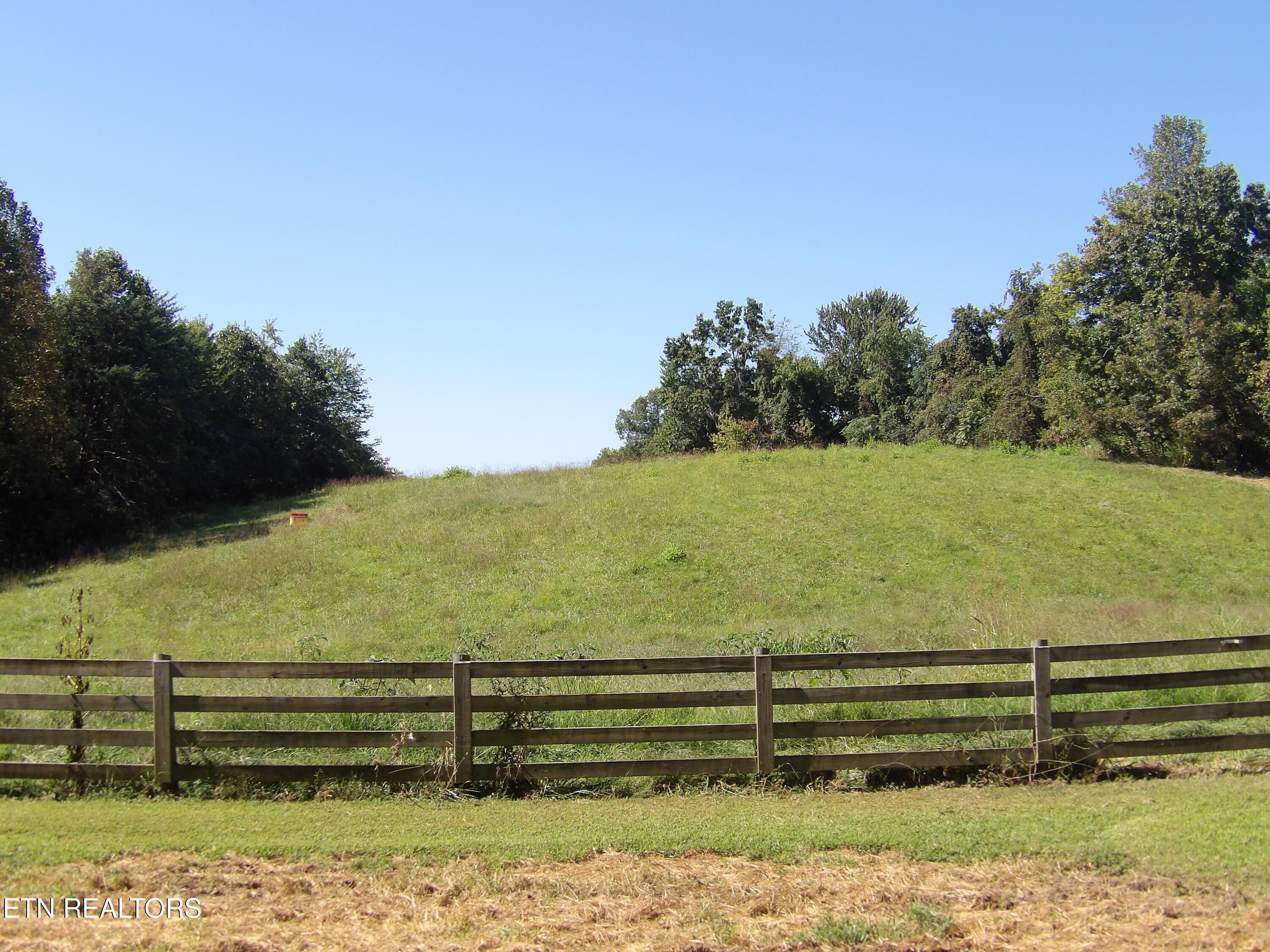 323 Beech Hollow Road Harrogate, TN 37752 - Photo 46 of 47 101_5911
