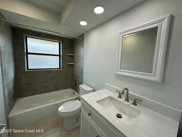 $2,090 | 1573 Jasper Avenue Northwest, Palm Bay, FL 32907