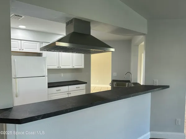 $2,090 | 1573 Jasper Avenue Northwest, Palm Bay, FL 32907