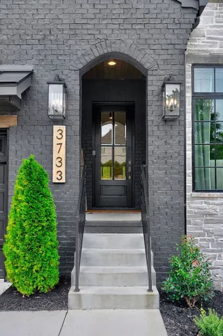 $9,000 | 3733 Estes Road, Nashville, TN 37215