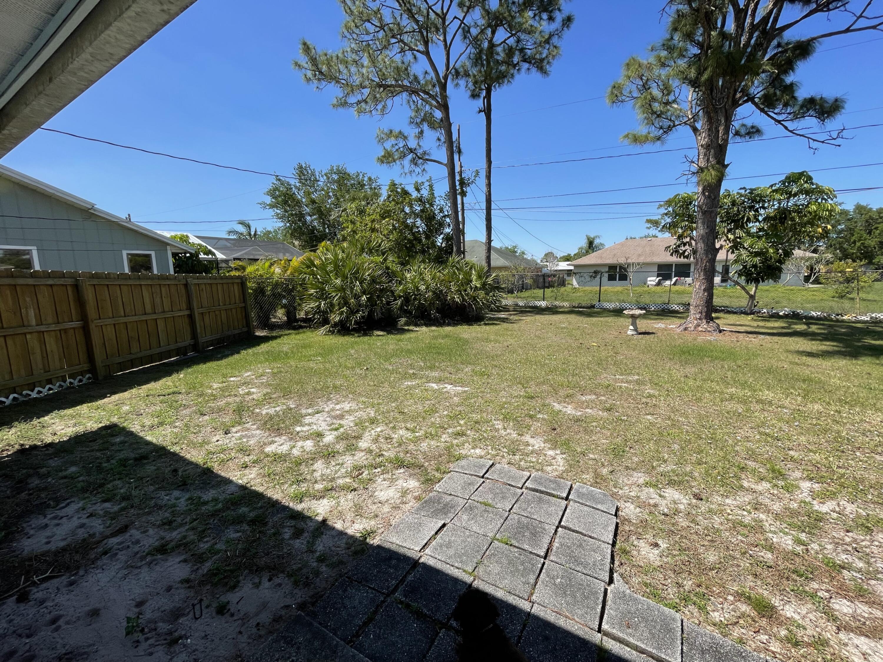 977 Southwest Longfellow Road Port St. Lucie, FL 34953 - Photo 26 of 29 IMG_6860