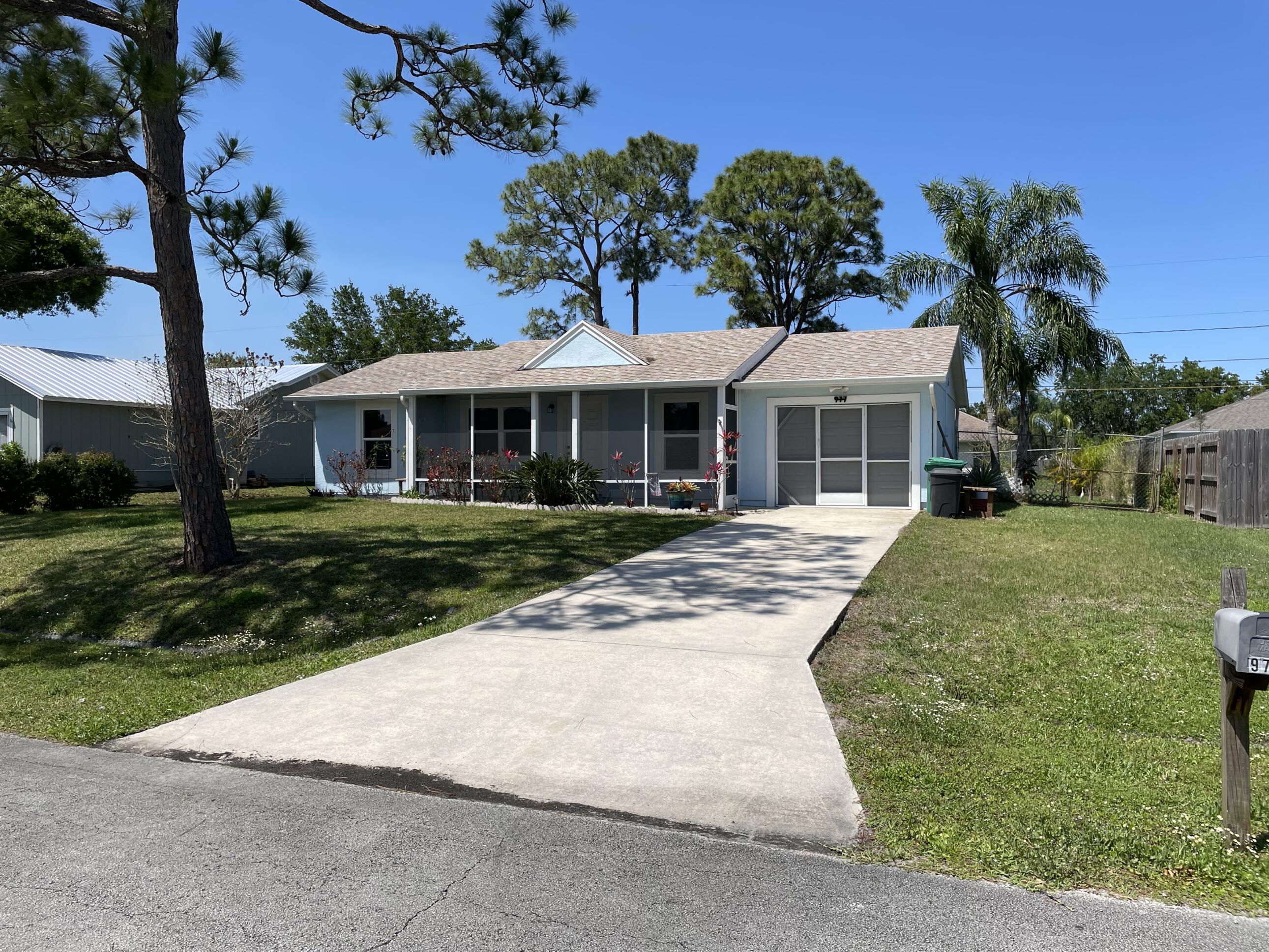 977 Southwest Longfellow Road Port St. Lucie, FL 34953 - Photo 6 of 29 IMG_6832