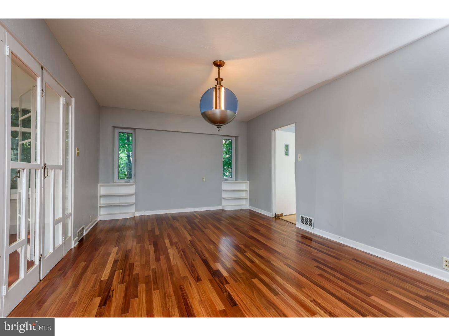 120 Rices Mill Road Wyncote, PA 19095 - Photo 4 of 23