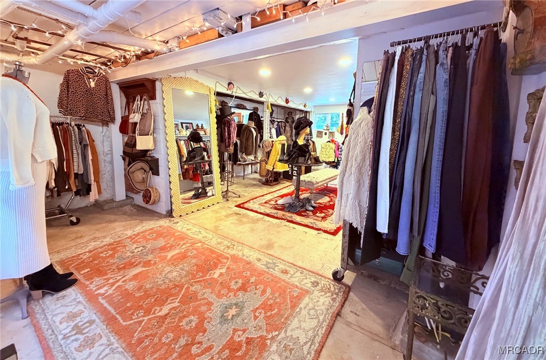 926 Kuffle Canyon Road Skyforest, CA 92385 - Photo 32 of 35 a view of a room with gym equipment