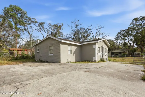 $1,375 | 2002 St Clair Street, Jacksonville, FL 32254