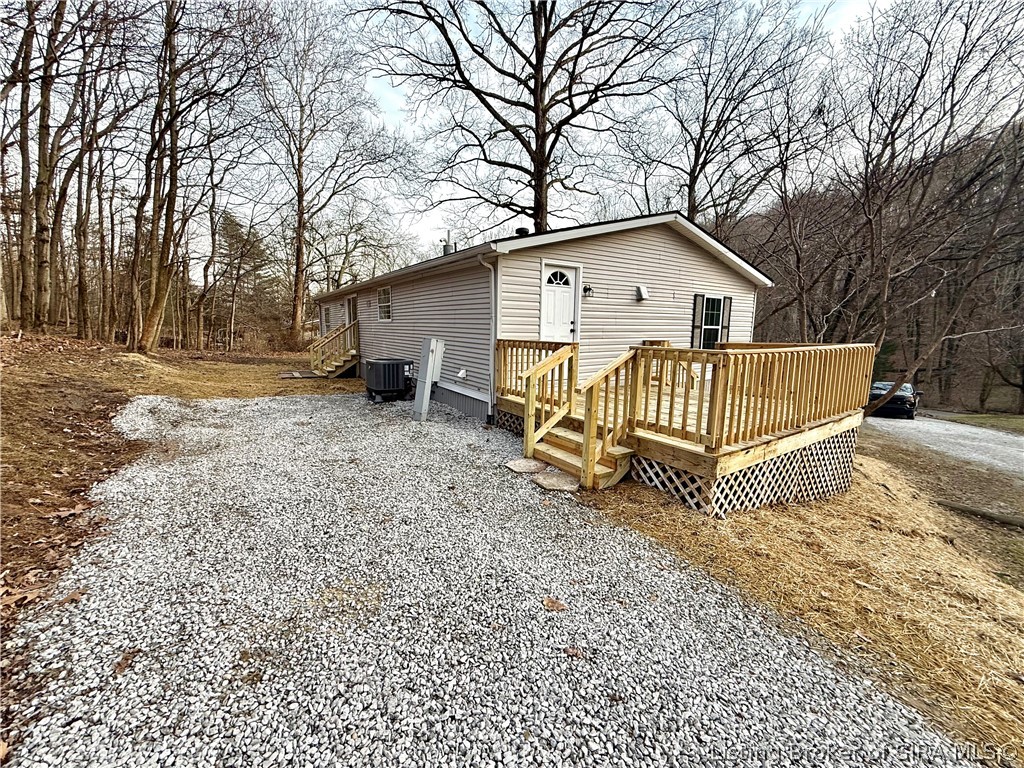 3738 Gap Hollow Road New Albany, IN 47150 - Photo 13 of 43