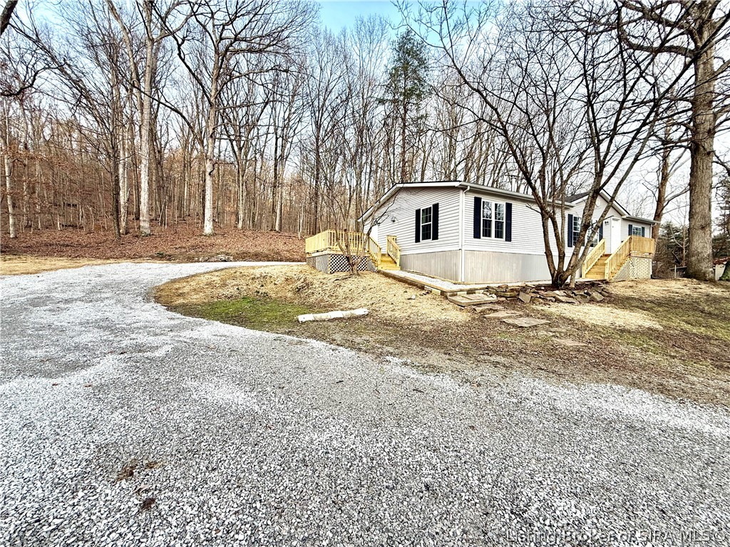 3738 Gap Hollow Road New Albany, IN 47150 - Photo 4 of 43