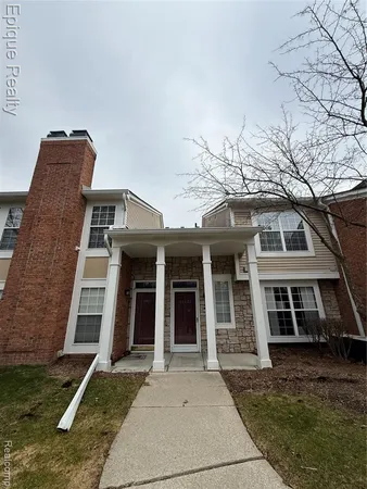 $1,700 | 56487 Scotland Boulevard, Utica, MI 48316
