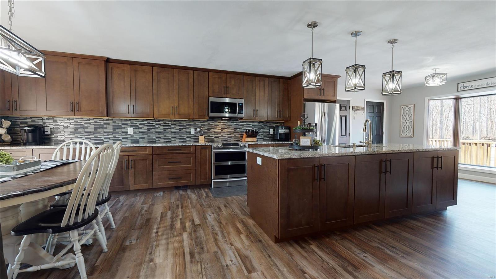 7885 Sherry Creek Road Worden, IL 62097 - Photo 9 of 66 Gallery Image 9