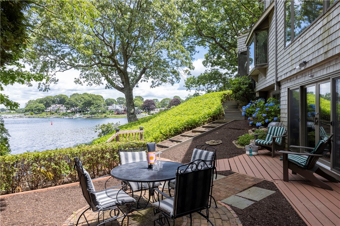 9 Narrows Road Narragansett, RI 02882 - Photo 23 of 45 Gallery Image 23