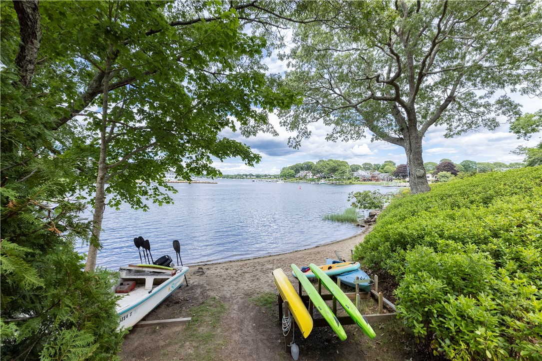 9 Narrows Road Narragansett, RI 02882 - Photo 24 of 45 Gallery Image 24