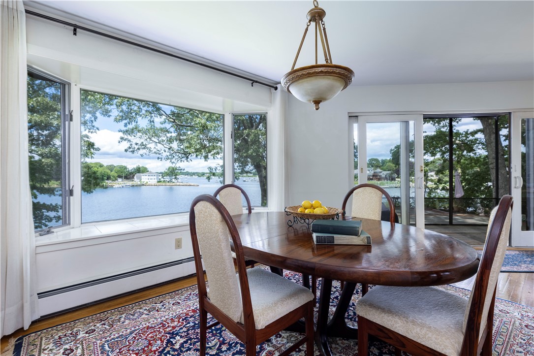 9 Narrows Road Narragansett, RI 02882 - Photo 10 of 45 Gallery Image 10