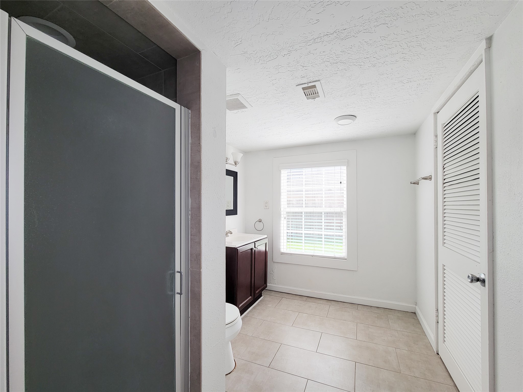 728 East 13th Street Houston, TX 77008 - Photo 20 of 26