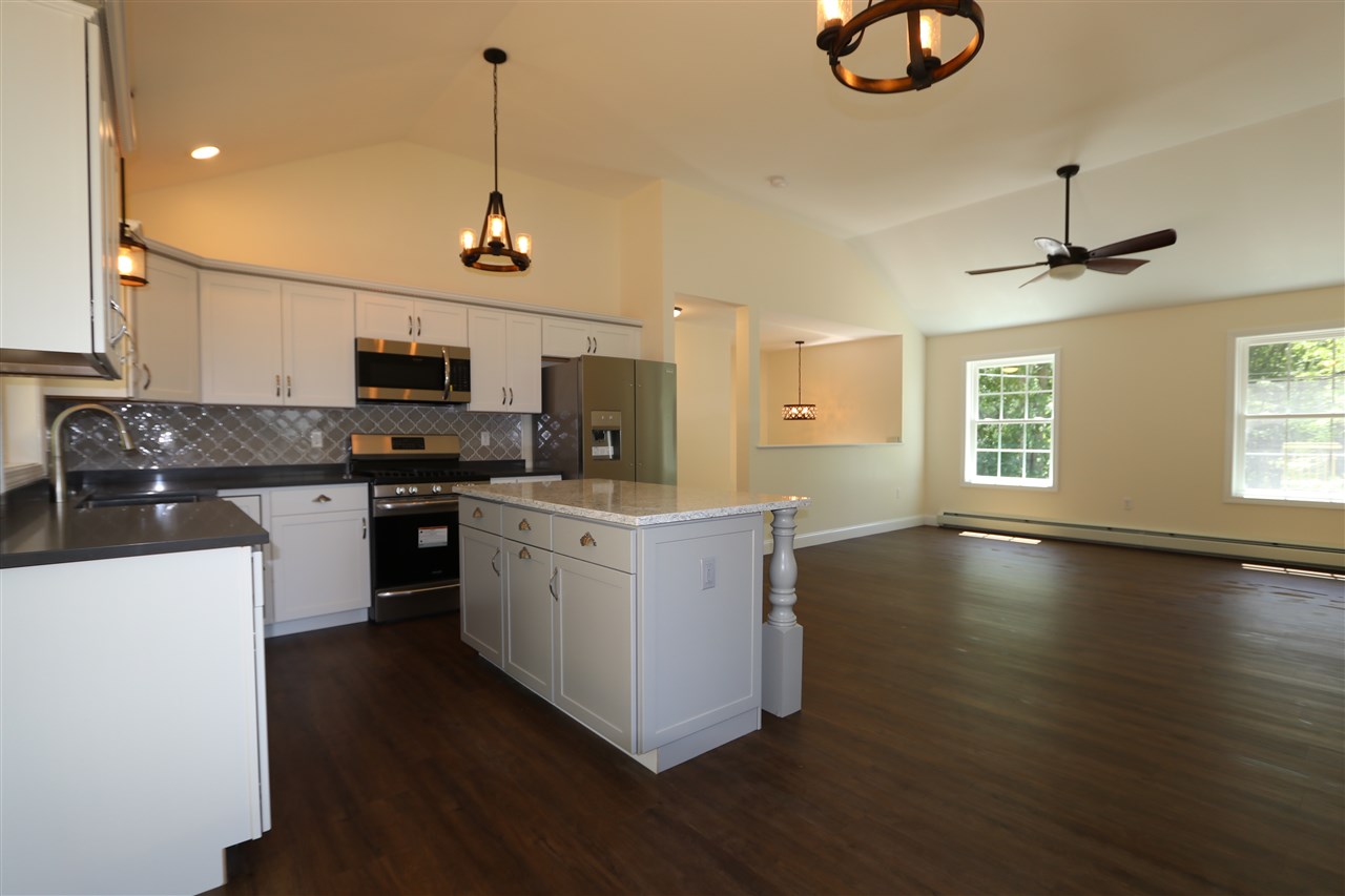 28 Wingate Road Strafford, NH 03884 - Photo 3 of 17