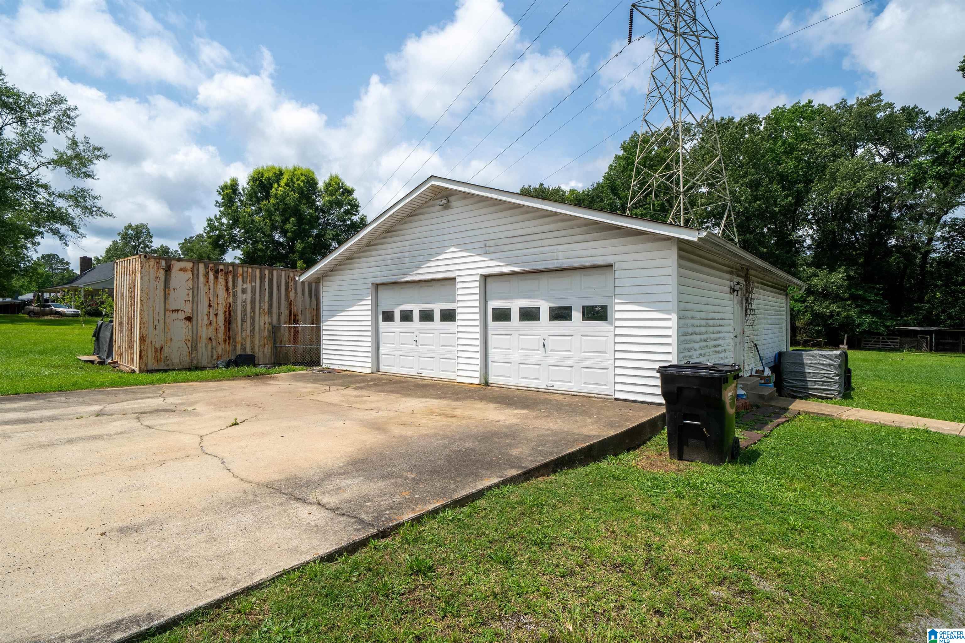 6185 Pocahontas Road Bessemer, AL 35022 - Photo 35 of 37