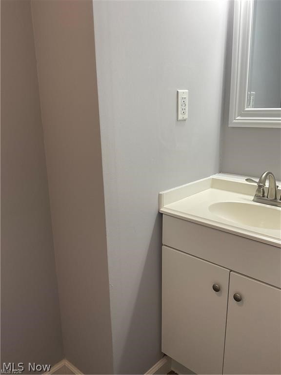3732 Maplecrest Road Woodmere, OH 44122 - Photo 27 of 38