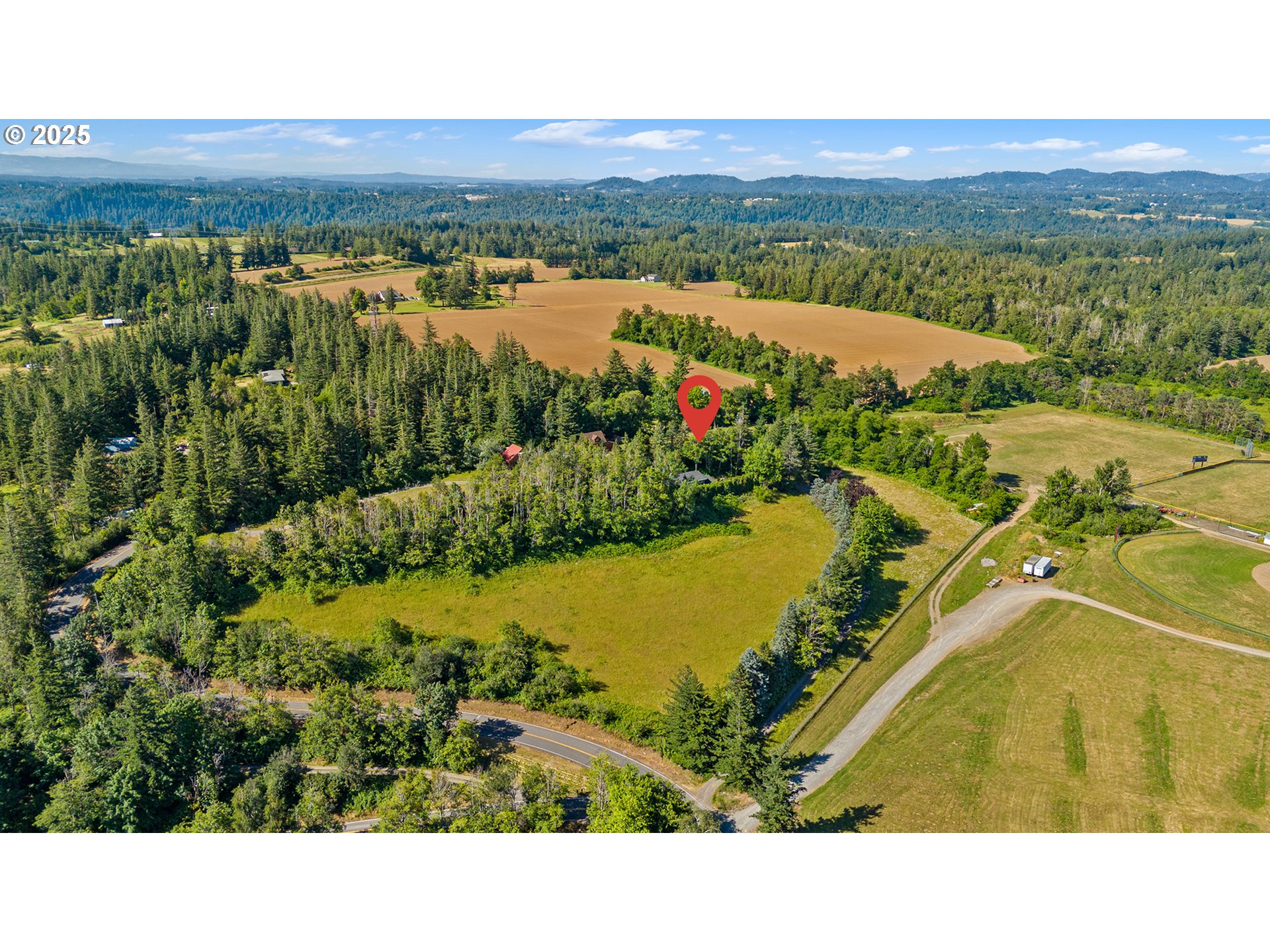 701 Northeast Evans Road Corbett, OR 97019 - Photo 41 of 48 a view of city and ocean