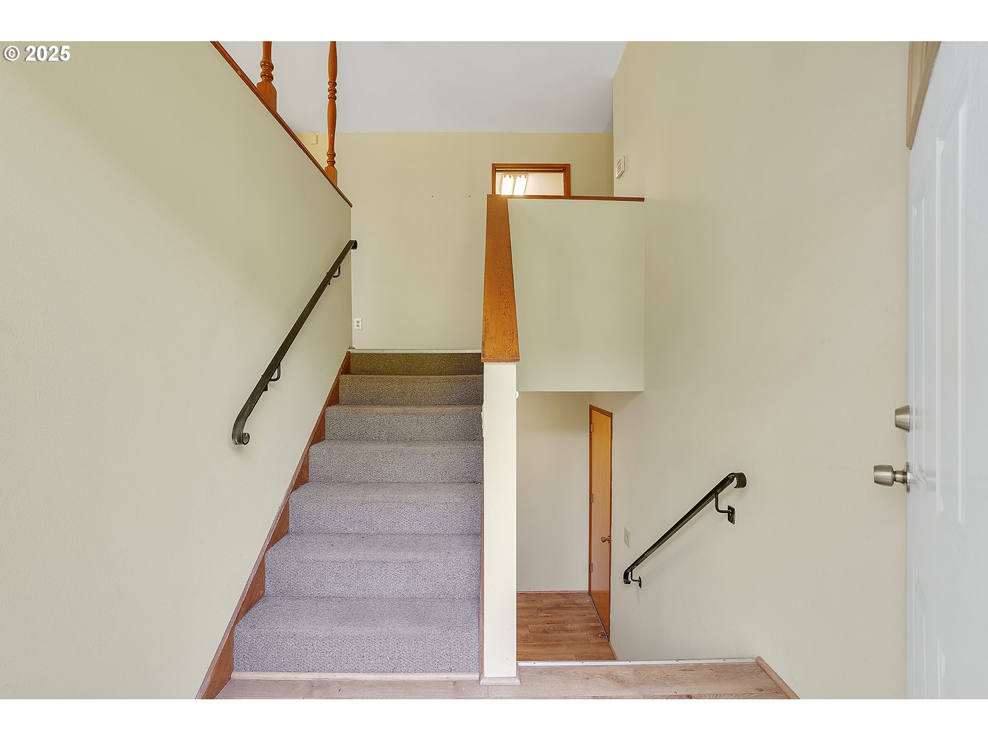 701 Northeast Evans Road Corbett, OR 97019 - Photo 8 of 48 a view of a hallway with staircase