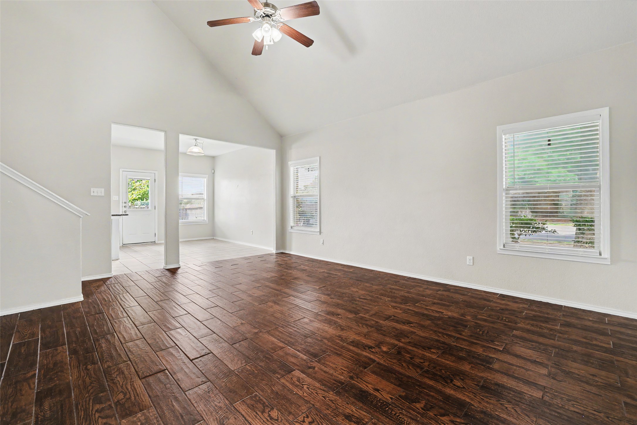400 Falcon Lane Leander, TX 78641 - Photo 5 of 35