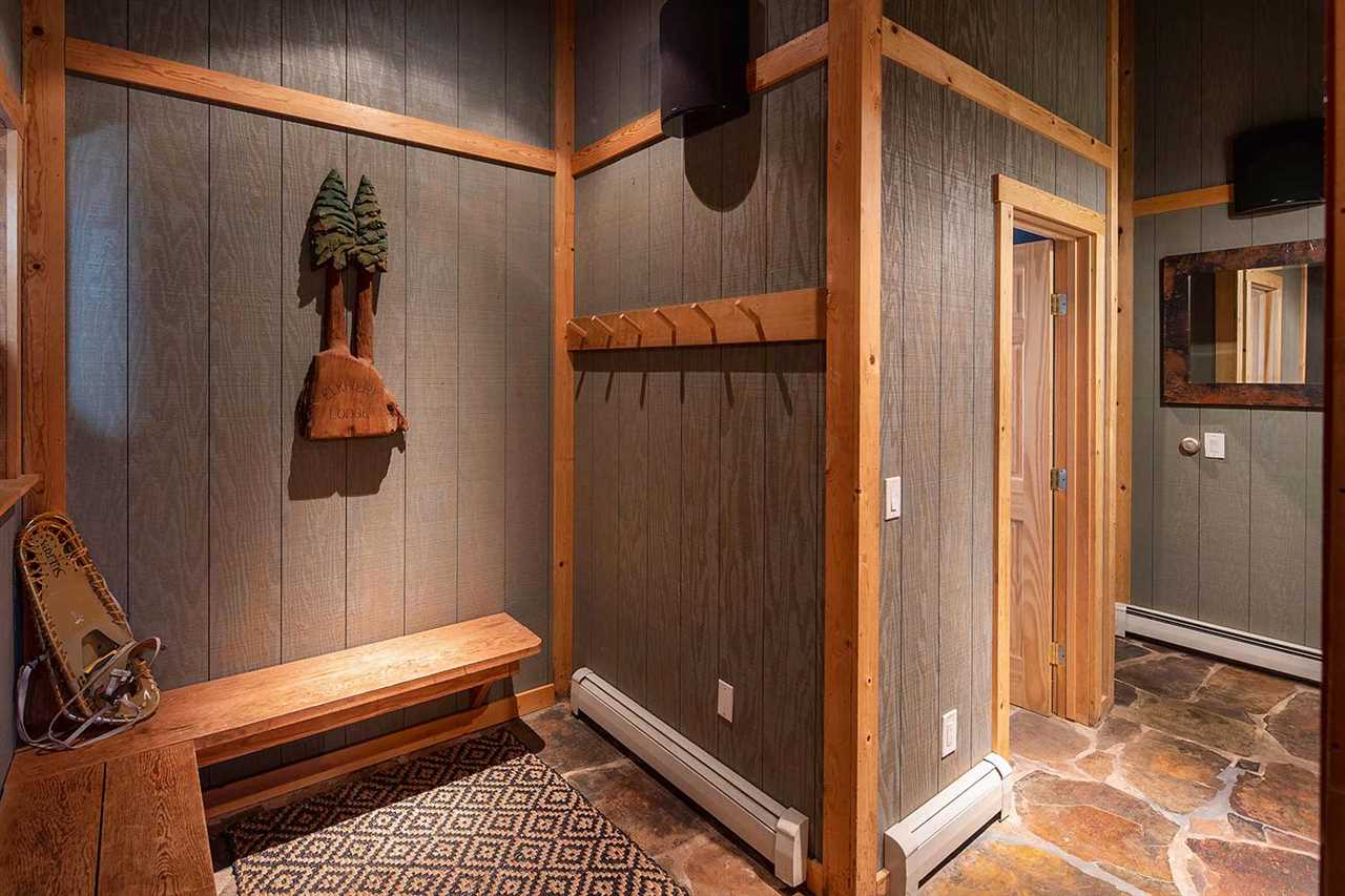 1404 Oxen Run Road Truckee, CA 96161 - Photo 2 of 21 Gallery Image 2