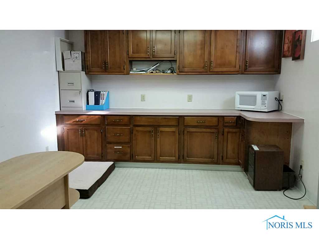 21412 Roehrig Road Defiance, OH 43512 - Photo 14 of 20 Gallery Image 14