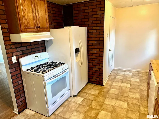 $135,000 | 207 Mound Place, Jacksonville, IL 62650