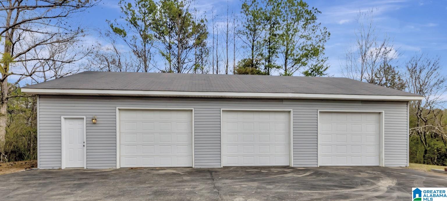 742 Mays Road Bessemer, AL 35023 - Photo 3 of 35